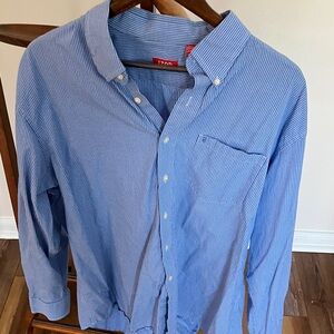 Izod Men's Casual Blue Pinstripe Shirt